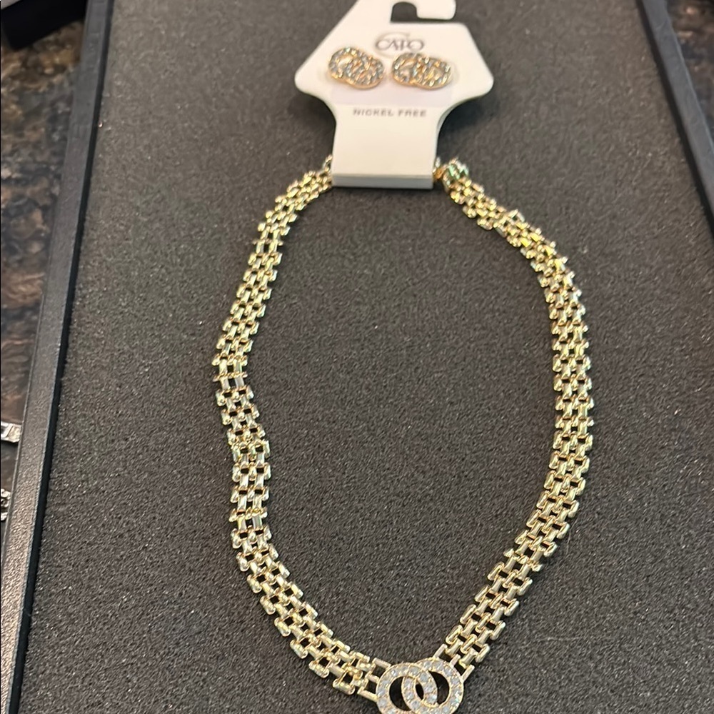 Cato Gold Multi-Row Necklace with Intricate Design Earring Set
